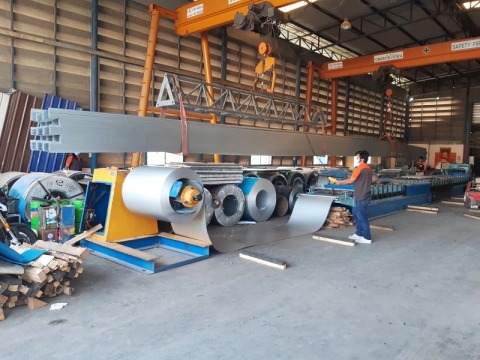 โรงงานผลิตหลังคาเหล็กเมทัลชีท พระราม 2 โรงงานผลิตหลังคาเหล็กเมทัลชีท พระราม 2